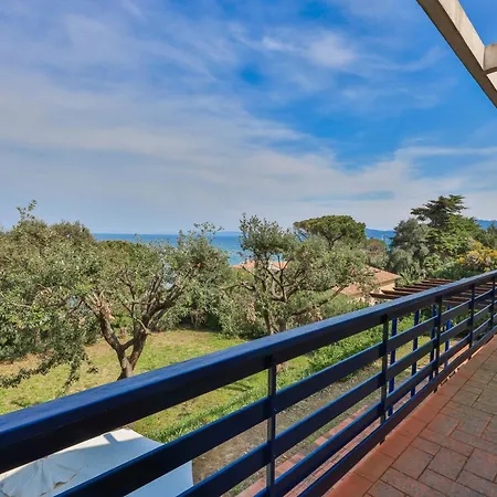 Villa Capo Bianco *